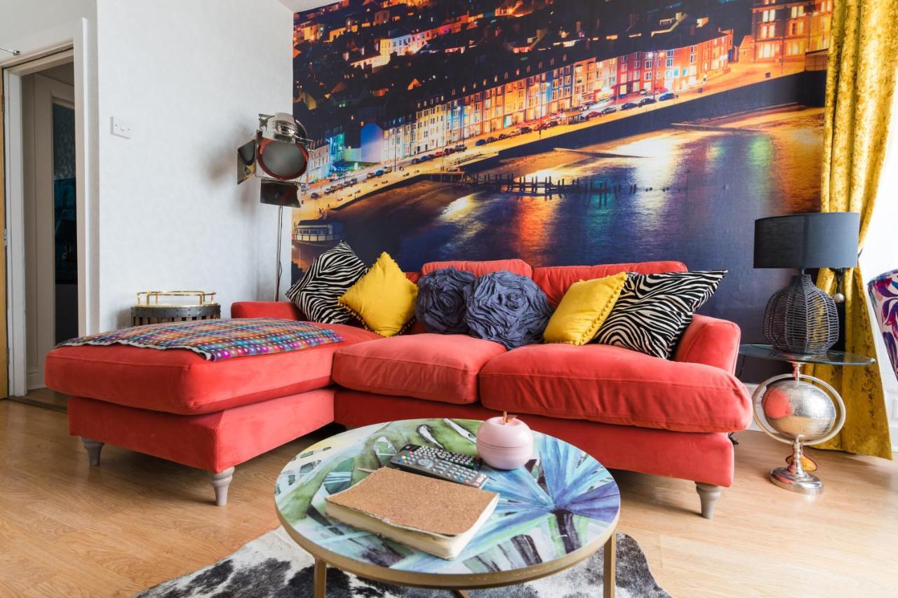 Sea view Ar Lan y Mor LUXURY APARTMENT Aberystwyth Exterior foto