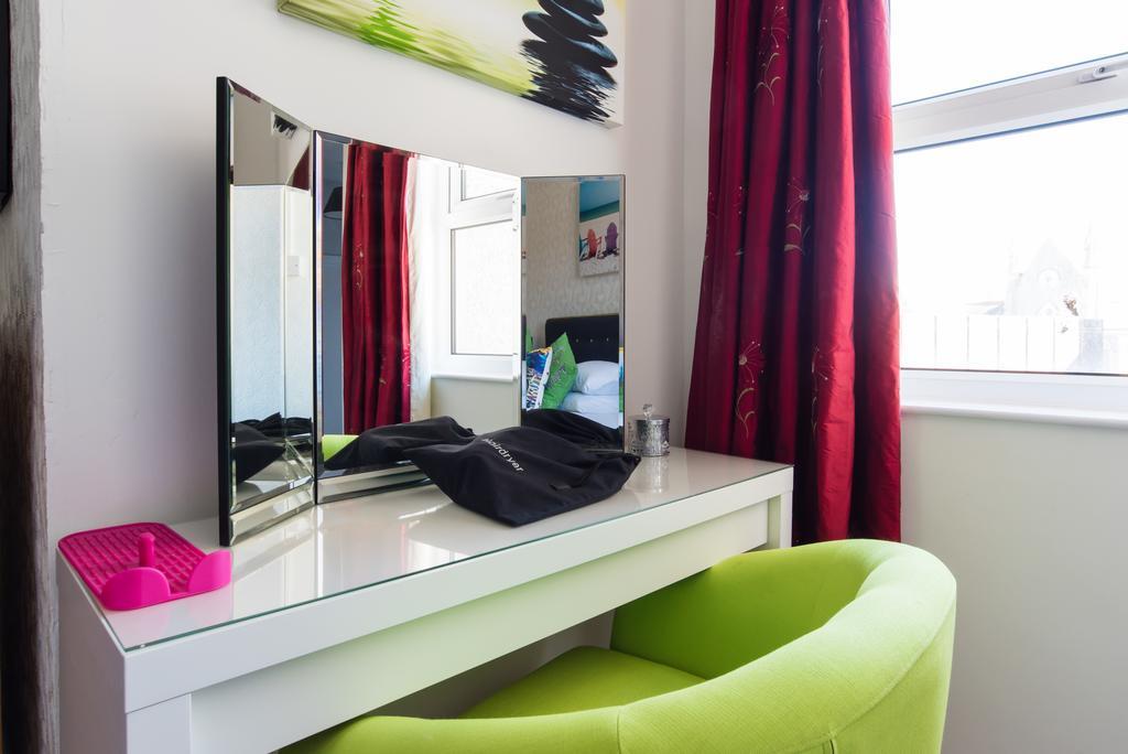 Sea view Ar Lan y Mor LUXURY APARTMENT Aberystwyth Exterior foto