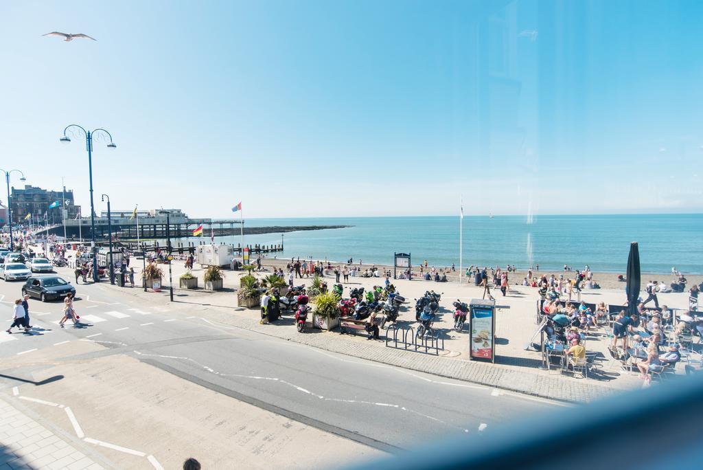Sea view Ar Lan y Mor LUXURY APARTMENT Aberystwyth Exterior foto