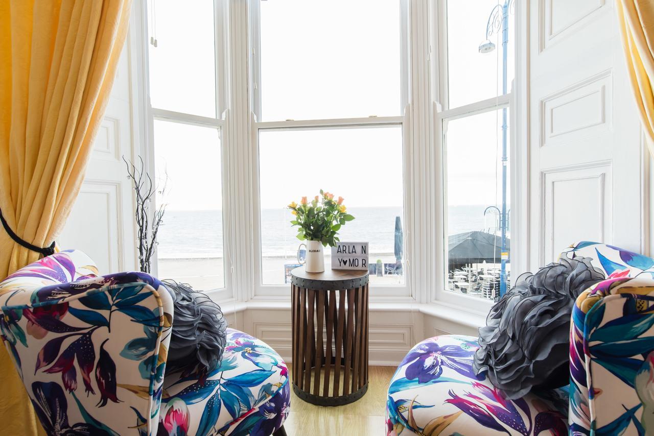 Sea view Ar Lan y Mor LUXURY APARTMENT Aberystwyth Exterior foto